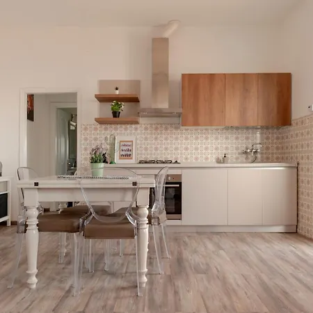 Tarallino House * Montopoli in Val dʼArno