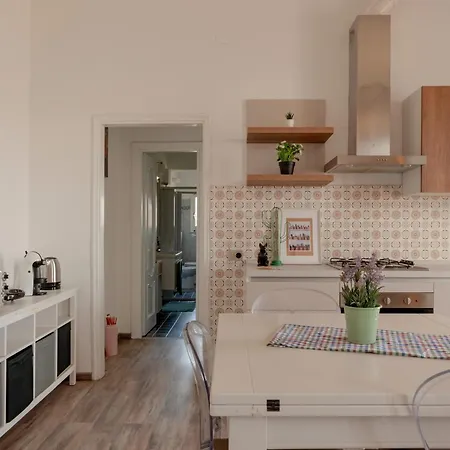 Tarallino House شقة