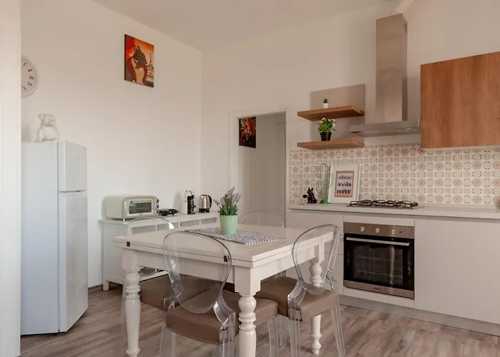 شقة Tarallino House